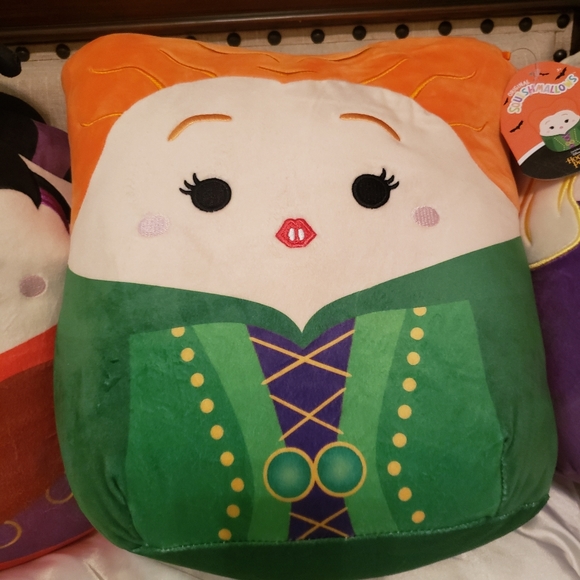 NWT Hocus Pocus Sanderson Sisters Squishmallows - Picture 5 of 8